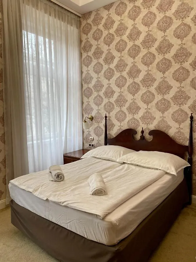 Hotel Opera 16 Budapest