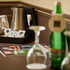 Hotel 12 Revay, Boedapest