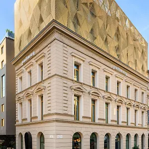 Pullman Hotel